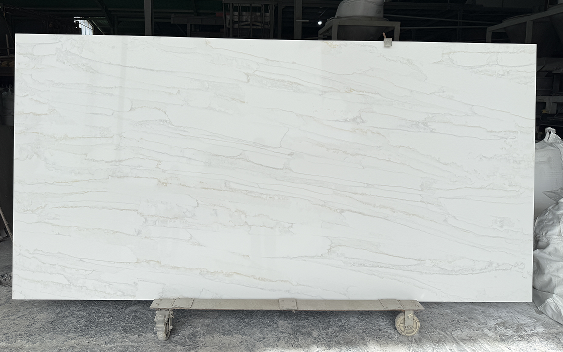 D7137 Calacatta Vesta